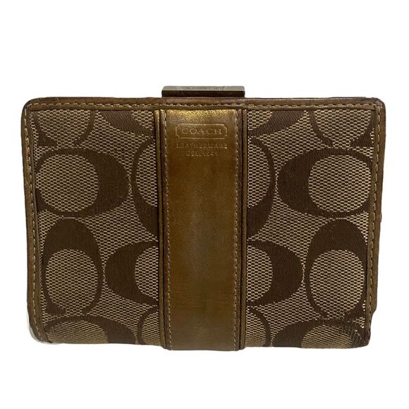 Coach Kisslock Leather fabric wallet _ brown _ monogram _ designer - Picture 1 of 16